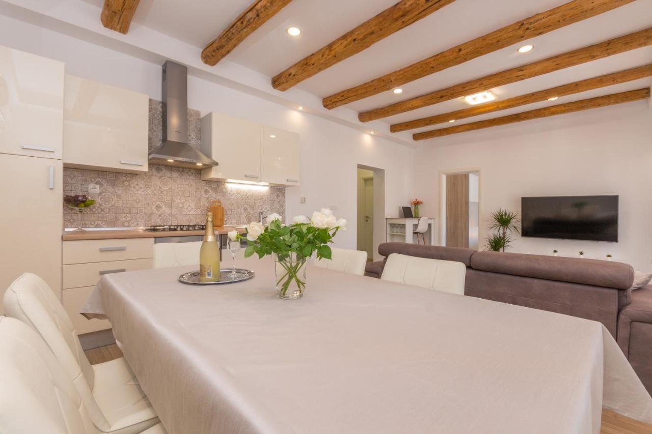 Apartmani Bonaca - 10M To The Sea Grebaštica Zewnętrze zdjęcie